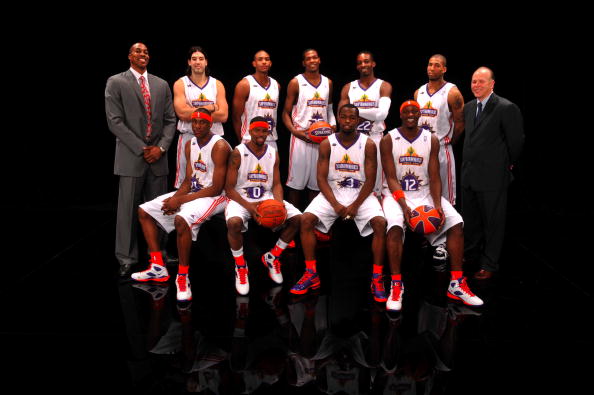 TA：利马传球出色&充满侵略性，他的回归可以丰富曼联打法（TA：传球精妙且侵略性十足的利马回归，有望为曼联战术增添多样性）