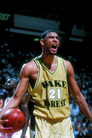 罗马诺：帕利尼亚对转会热刺很感兴趣，后者将与拜仁谈判（罗马诺：帕利尼亚倾向加盟热刺，热刺将与拜仁开启谈判）