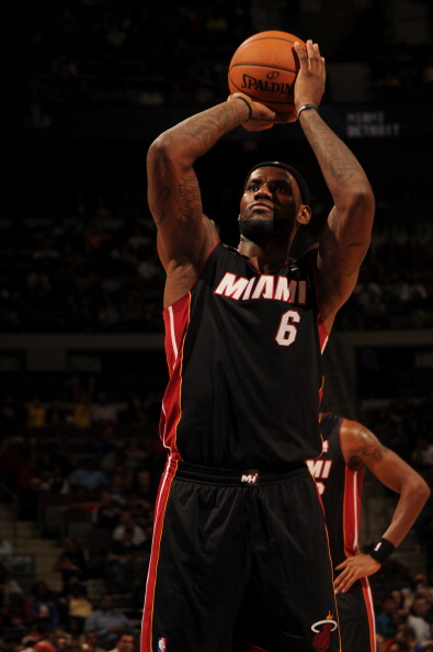 弗洛伦齐谈罗马vs那不勒斯争议判罚：拉赫马尼没有对科内犯规（弗洛伦齐评罗马战那不勒斯判罚风波：拉赫马尼未对科内犯规）