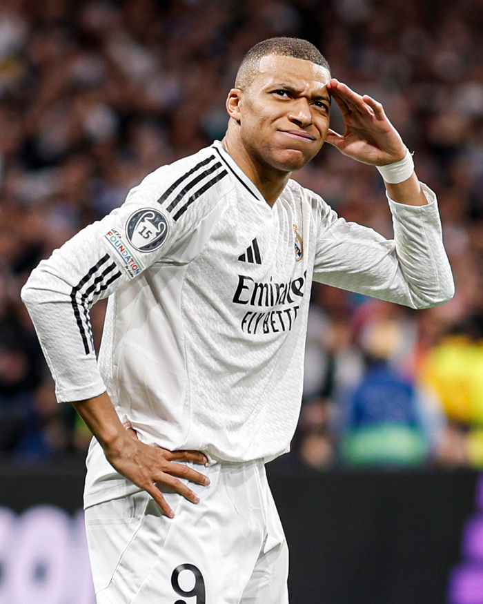 国足主帅李铁称无法选中报复球队（李铁：不会借国家队选拔来报复任何球队）