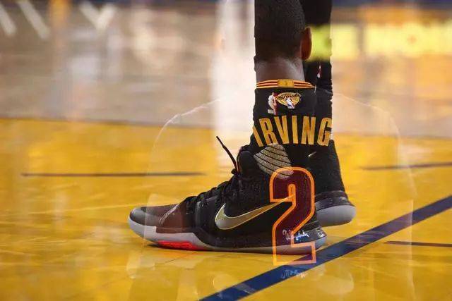 马宁入选2026世界杯候选裁判员培训名单，将经历最后一次考核（马宁入围2026年世界杯候选裁判培训名单，迎来最终考核）