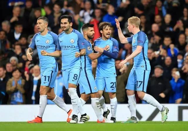 状态不佳！湖人3连败期间输给对手高达63分（状况低迷！湖人三连败累计净负63分）