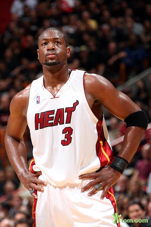 同曦队坚韧表现获赞（同曦队顽强发挥获好评）