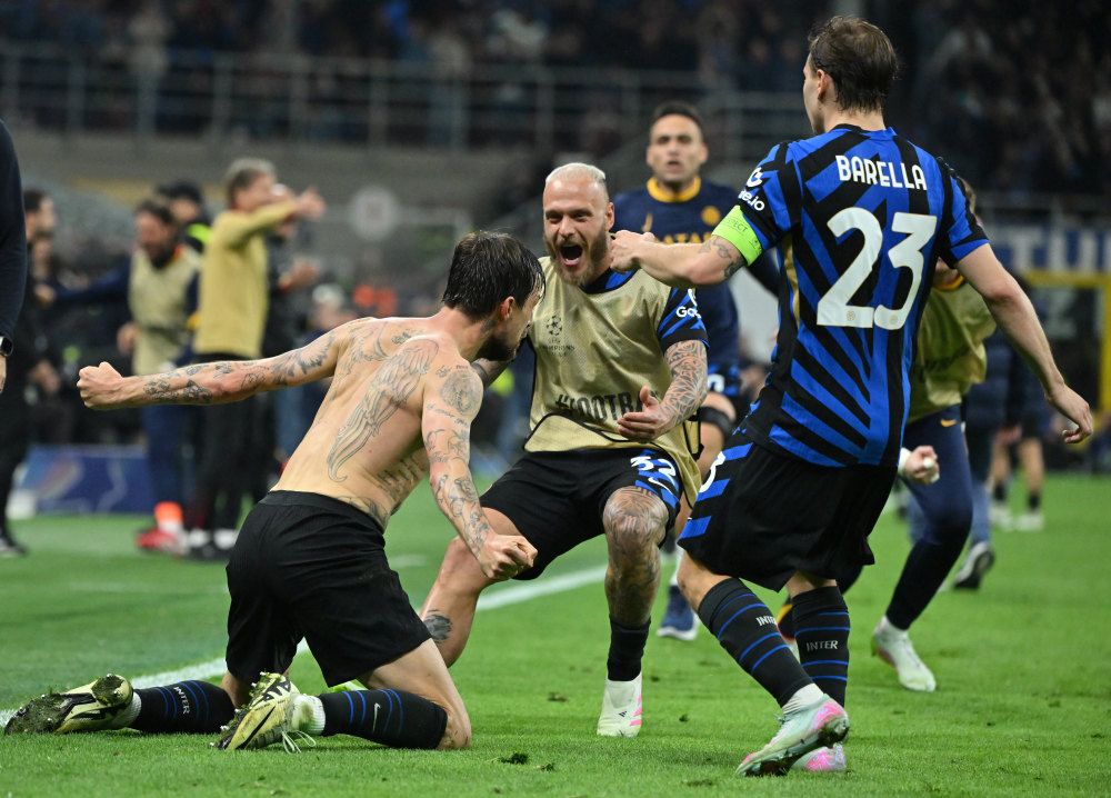 沃勒尔：卡尔的表现令人欣喜，青训工作是德国足球的未来（沃勒尔：卡尔发挥亮眼，青训是德国足球的希望所在）